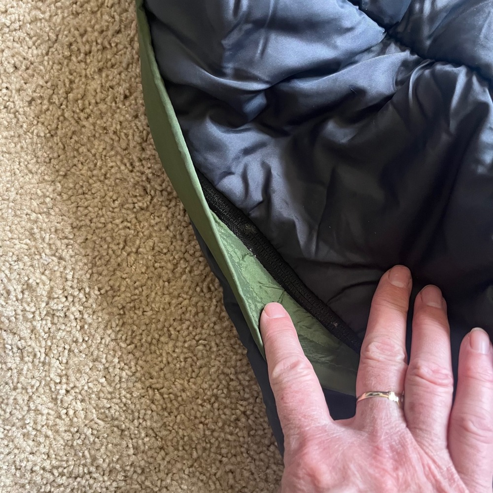 Kelty Aspen 30 Degree Regular Sleeping Bag Thermolite Plus Camping - Picture 3 of 10